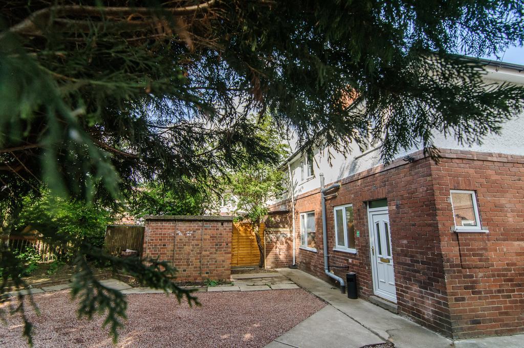 Warren House Leilighet Doncaster Eksteriør bilde